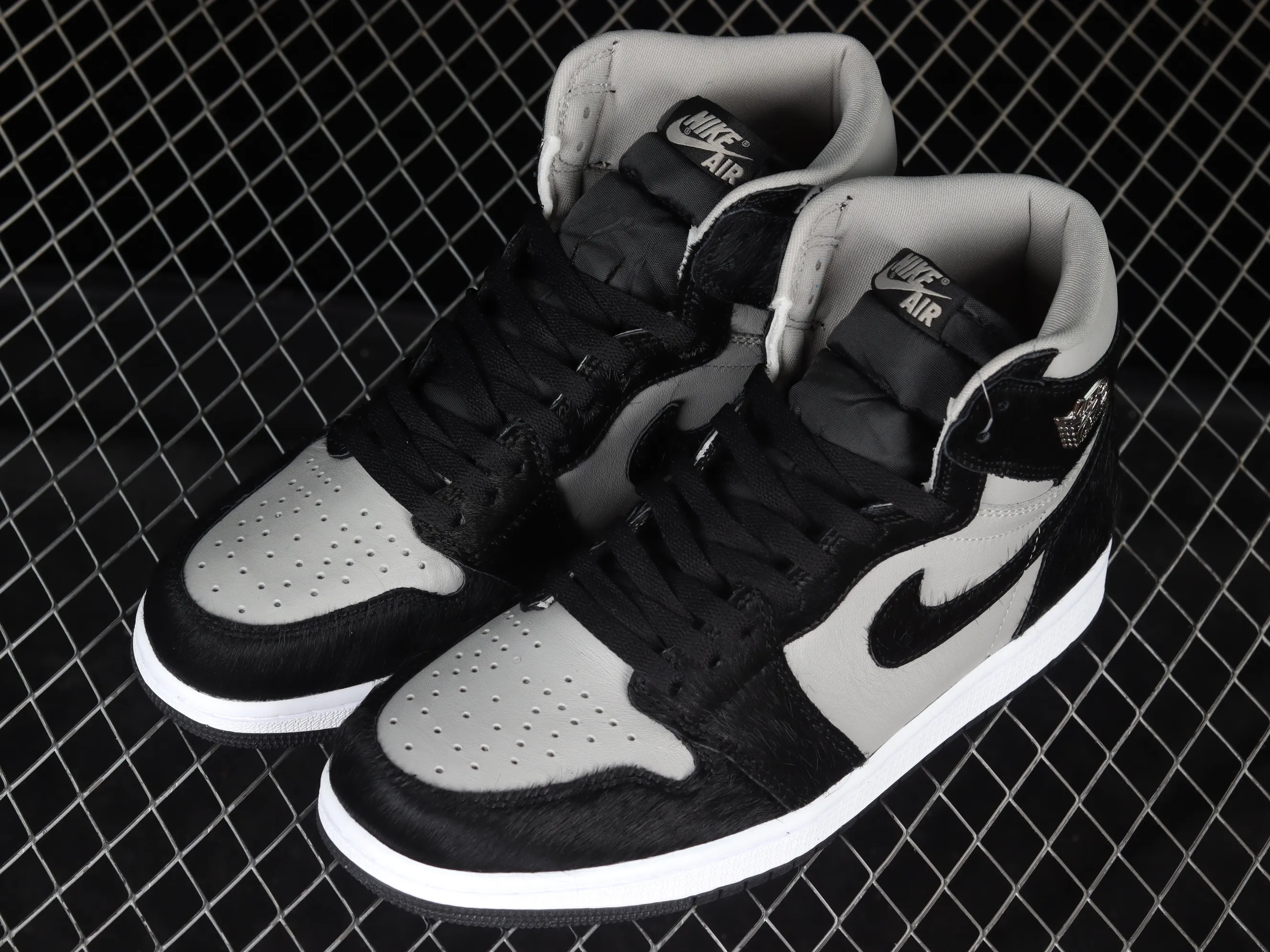 All categories Air Jordan Jordan series basketball shoes Air Jordan 1 High Air Jordan 1 High OG "Twist 2.0" AJ1 Joe 1 Panda 2.0 high-top basketball shoes DZ2523-001